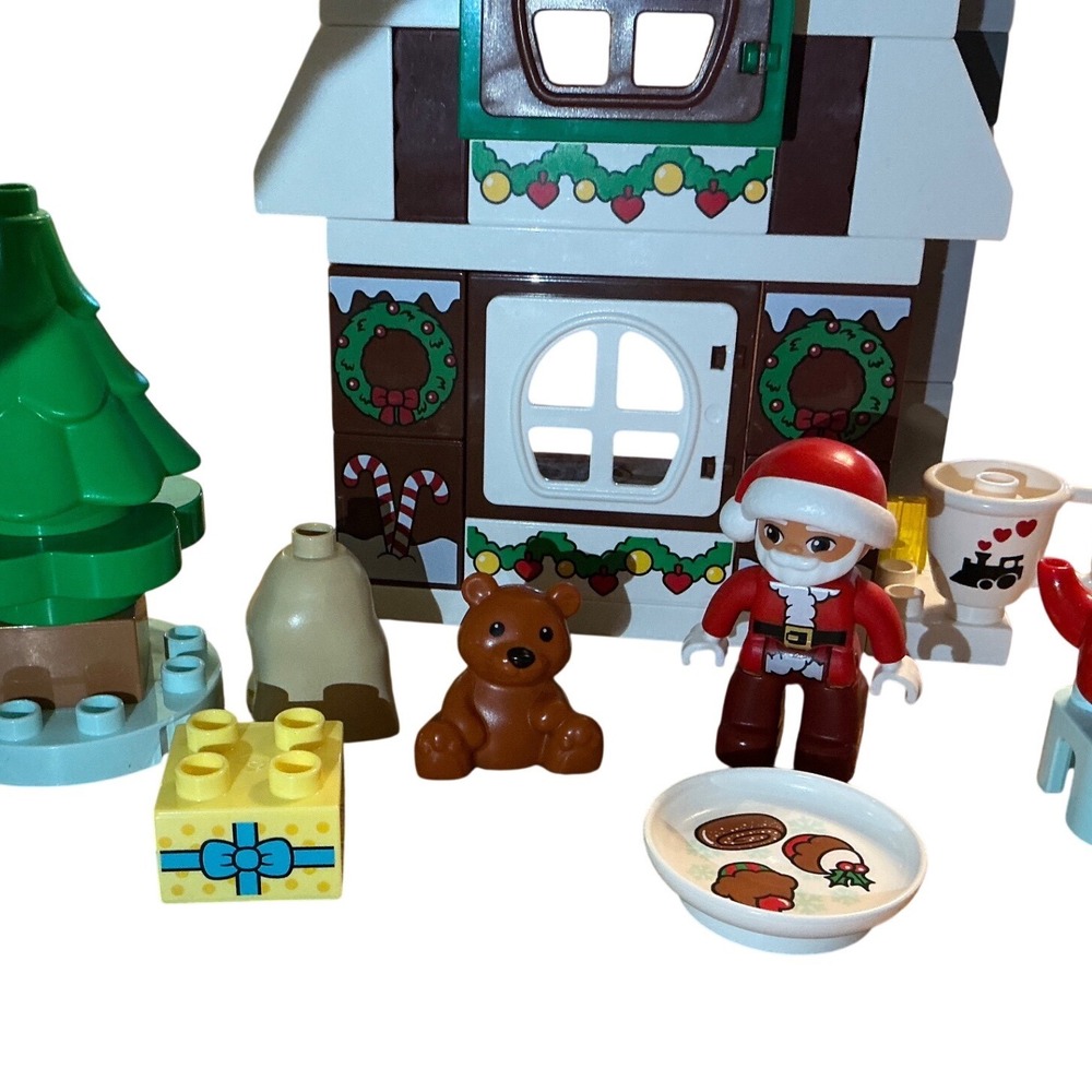 LEGO Duplo Santa Gingerbread House 10976 Christmas Holiday missing 2 pieces - Picture 3 of 4